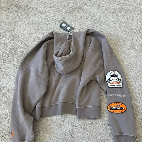 Abercrombie men’s zip up - Picture 2 of 3